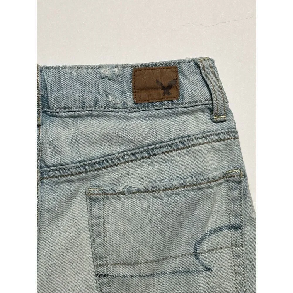 American Eagle Outfitters good pre